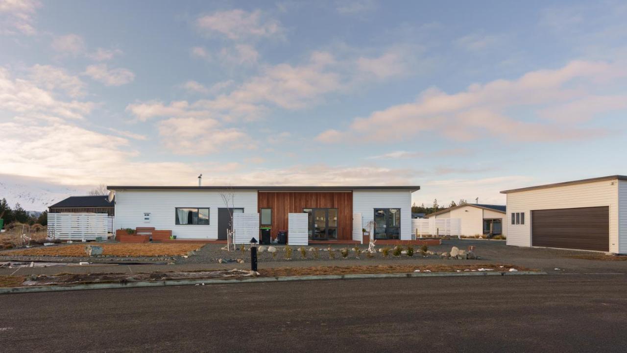 Entire Unit - 18 Rodman - Newly Furnished Apartment Lake Tekapo Exterior photo